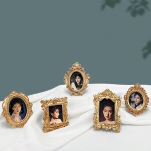 WAPKTY Elegant Vintage Picture Frame Resin Ornate Details Baroque Decor Frame European Style Can Be Placed Victorian Photo Frame Desktop Decoration