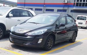 Peugeot 308 T7 Hatchback Door Visor Made in Malaysia