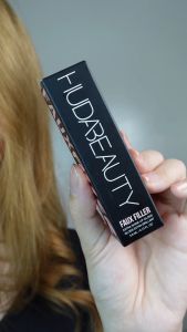 HUDA BEAUTY FAUX FILLER EXTRA SHINE LIP GLOSS 3.9ML