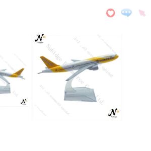 Fly Scoot Airline B777 Plane Model 16cm 1:400 Airplane 777 B777 Model With Base Alloy Aircraft Plane Toy Model
