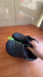 Celebrity Crocs womens and mens shoes classic style couples beach shoes outdoor sandals with random shoe charms included  10001