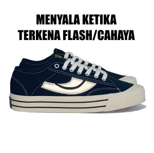 Sepatu Zirotz Flexion Low Black Natural Reflective Sneakers Canvas Casual Reflektif Bisa Nyala Dalam Gelap Size 36 - 44 Pria Wanita Vulcanized REBORN Volt Lokal Cowo Cewe Santai Hitam Keren  Sekolah / Kuliah / Kerja / Terbaru