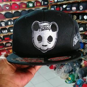 Topi Pria Distro Keren 2022: Desain & Trend Hip Hop Murah