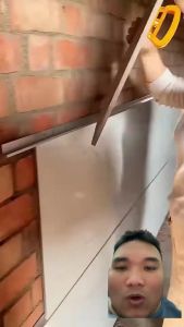 Nẹp nâng đỡ gạch nẹp kẹp gạch nẹp thay vôi vỡ nhôm dài 2m5