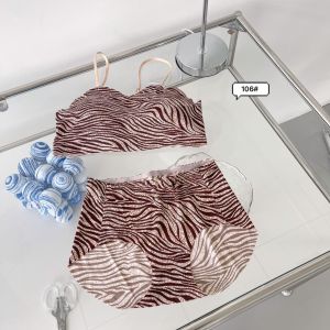 Fashiojeans ชุดชั้นใน เสื้อเกาะอก/สายเดี่ยว ลายม้าลาย มีแผ่นลองหน้าอกชุดชั้นในเซ็กซี่สําหรับสาวๆ #106