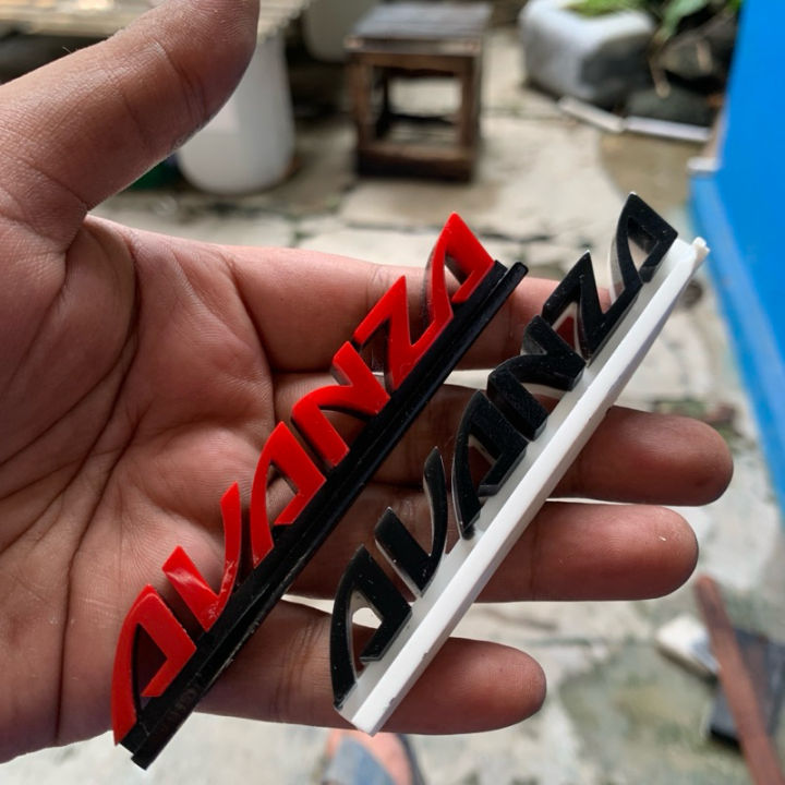 Pajangan%20Dashboard%20Mobil%20Avanza%20Emblem%20Timbul%203D%20Bahan%20Resin%20Fiber%20Glass%20Dengan%20Banyak%20Pilihan%20Warna%20-%20Image%202