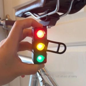 BLACKON Sạc Đèn đuôi xe đạp Không thấm nước Thông minh Đèn hậu xe đạp Đèn hậu đèn flash LED Đèn cảm biến Phanh Xe Đạp Xe đạp đường trường