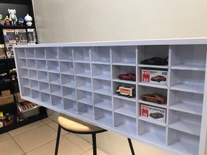 Diecast 1:64 scale 50 slots landscape display case SPACE SAVER STORAGE WALL MOUNT