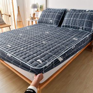 Air-Permeable Quilted Mattress Cover Soft Sanding Fabric Bed Pad Protector Cover Twin King Bed Cover Not Included Pillowcase