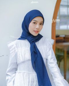 Segiempat Motif Yasmin Fateenah Scarf Premium Ys 188 By Yasmin Hijab Kerudung Motif Segiempat Motif Voal