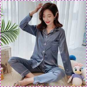 Homewear Elegance Bathrobe Tailored to Fit Simulated Silk Soft Good Moisture Absorption Adults Home