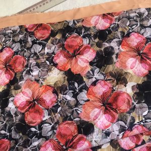 Vải Lụa Mặt Bóng In Hoa Khổ 1m4 - Dày Dặn Không Cần Lót Láng Bóng Rũ Mềm Mại