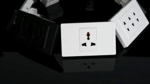 [ Free shipping] ổ cắm usb ổ điện 3 chấu ổ cắm chia điện ổ cắm âm tường，5V 2.1A118*72mm tấm nhựa