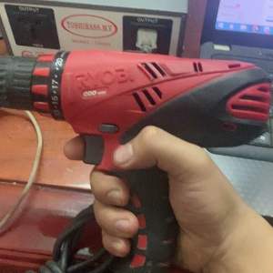 Kéo cắt cành PIN 18v chân phổ thông mkt m21. Động cơ ko than êm siêu bén. 0971.72.70.74