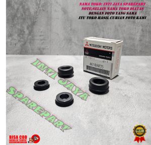 CUP BOOT KIT BELAKANG TRITON PAJERO SPORT 4610A035