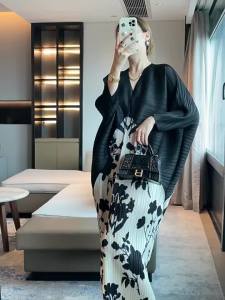 Miyake Pleated French High-End Printed Fashionable Dress Elegant Loose Flab Hiding Long Dress #92430