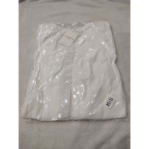 🌈เสื้อคอจีนแต่งลูกไม้แขนยาว Lamoon อก 44" ผ้าสปันเกาหลี พริ้วสวย ไม่ร้อน