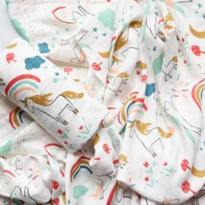 👶ผ้าห่อตัวเด็กอ่อนD006 ผ้ากันเปื้อนใช้คลุมกันแดด ผ้าอ้อม 120*120 ปูเตียง รองนอน พร้อมส่ง🚗