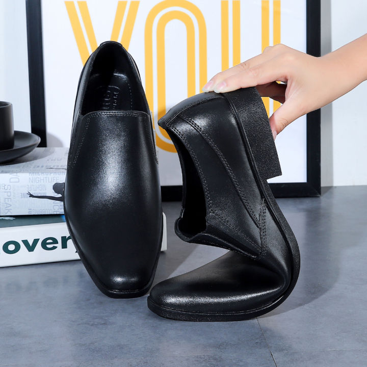 Spoke Style Comfiest Business Casual Shoes The 14 Best Dress