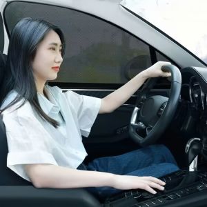 Rèm lưới cửa ô tô chống muỗi côn trùng và chống nắng hiệu quả -Maigen Shop