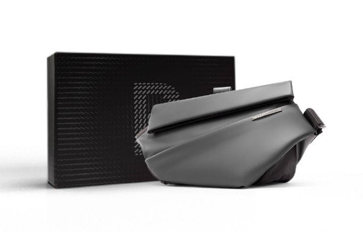NIID%20R1%20Radiant%20Urban%20Sling%20Black%20Label,%20-%20Image%2010