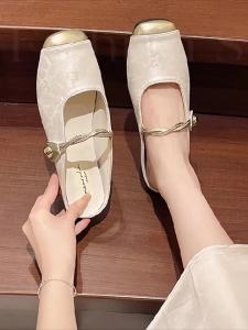 COD Dép Lê Kiểu Trung Quốc Mới Mang Ra Ngoài Cao Cấp 2024 Thời Trang Siêu Hot Với VÁY HOT Phong Cách Chống Trượt Kéo Bít Mũi Nữ Sem