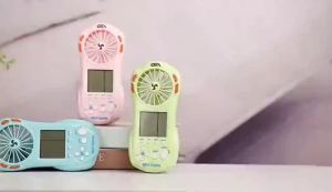 New game console small fan portable fan creative fan Tetris toy fan handheld game console