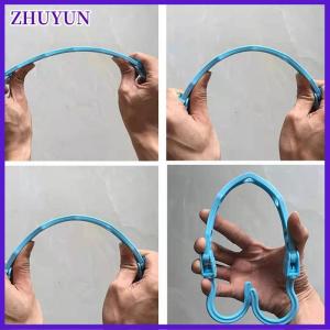 ZHUYUN Space Saving Storage Hangers Multifunction Plastic Clothes Racks Rotary Organizer Hangers 5 Hole Magic Closet Wardrobe Organizer