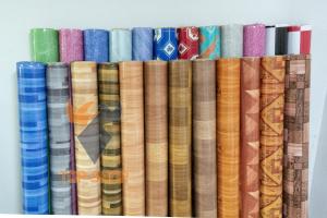 4 ชิ้น เสื่อน้ำมัน หนา 0.35 กว้าง 1.40 เมตร เสื่อน้ำมันตัดเคลือบเงา เสื่อน้ำมัน pvc เคลือมลามิเนต ts99