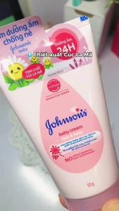 1 TUÝT Kem Dưỡng Ẩm Johnson’s Baby Cream Face & Body Dưỡng Ẩm Làm Mềm Da Cho Bé 50g Thái Lan - Dưỡng ẩm cho làn da. ✨ Giúp da mềm mại mịn màng. ✨ Hỗ trợ hạn chế tình trạng da khô ráp. ✨ Dùng được cho mặt và cơ thể.