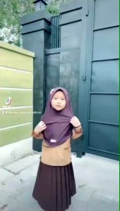 Jilbab Anak Perempuan Terbaru by Quensha Jilbab Instant Anak TK Jilbab Instant Anak SD Khimar Jilbab Instan Anak Premium Jilbab Bunga Puspa Kerudung Anak Cantik Jilbab Spandek Jersey