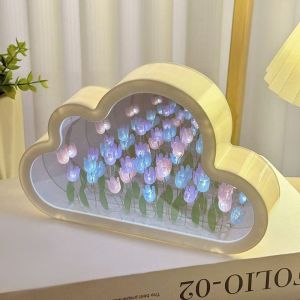 Dũng khí Vault tự làm đám mây Tulip đèn ban đêm gương biển hoa bầu không khí đèn đồ trang trí bàn sáng tạo