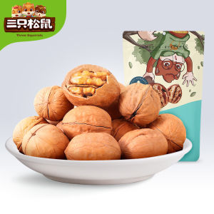 【Three Squirrels Thin Shell Walnuts 120g】Nuts Stir Fried Special Products Dried Fruit Thin Shell Walnuts【三只松鼠纸皮核桃120g】每日零食坚果炒货特产干果薄皮核桃