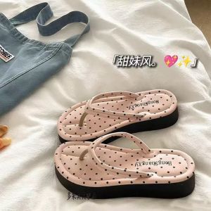 Korean-Style Retro Polka Dot Thick-Soled Flip-Flops For Women Fashionable Summer Outdoor Beach Vacation Sandals