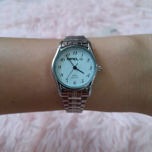 Đồng hồ nữ OPEL dây thép không gỉ second hand si nhật- đã qua sử dụng