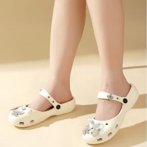 [Free Shipping] Womens ballet-style clogs new summer collection soft-soled sandals non-slip durable breathable lightweight and with a closed-toe design perfect for the beach