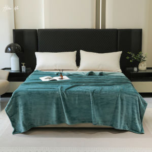 ผ้าห่มนาโน ผ้าห่ม ผ้าห่มเกรดพรีเมี่ยม สะดวกต่อการพกพา สัมผัสนุ่มละมุ่น กันหนาวได้ 6 สี ขนไม่หลุด กันไรฝุ่น พร้อมส่ง