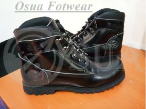 Sepatu Kasual Pria Osua Venturide 002 Kulit Safety Ujung Besi