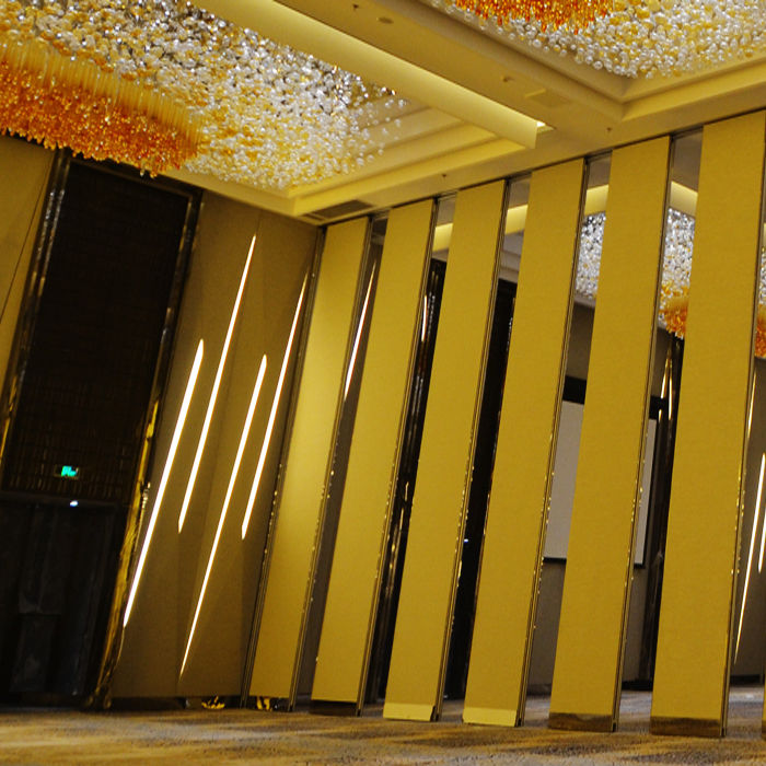 Guangzhou hotel movable partition banquet movable high partition