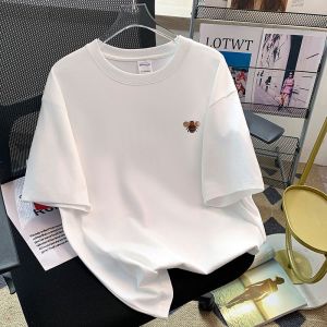 T-Shirt Wanita Lengan Pendek Motif Lebah Aesthetic - Katun Es Bernapas Premium Desain Korea-Jepang Oversize Slim Fit Tren Musim Panas 2025 Baju Kasual Kerah Bulat Gaya Minimalis Lingkar Leher Bulat Nyaman Baju Wanita Ukuran Besar Gratis Ongkir