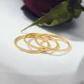 Nhẫn titan nữ 1 mm không gỉ mạ vàng đính đá sang trọng. 