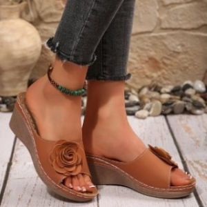 Free Shipping Plus-Size WomenS Sandals 2026 Summer New Collection Wedge Heel Thick Sole Open-Toe Design Comfortable And Stylish For Outdoor Wear Floral Pattern White