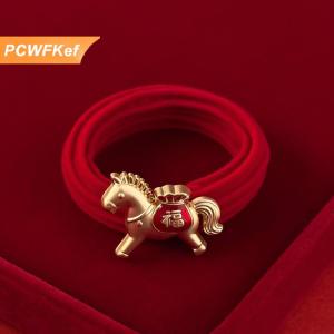 【PCWFKef】 Phim Hoạt Hình Sáng Tạo Ngựa tóc Hoop linh vật Red Pony tóc Tie 2026 năm mới Headband mũ nón năm mới Mũ sắt ảnh Prop