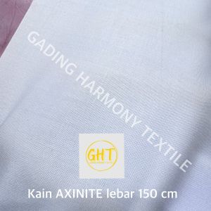 ( per setengah meter ) kain AXINITE lebar 150 cm spun poly polyester putih kebiruan bahan baju kemeja hem seragam sekolah kerja busana muslim gamis koko dress gaun spanduk bendera umbul umbul print printing sublim sublime sejadah sajadah