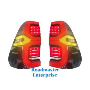 Toyota Hilux 2016 to 2026 1set GR Tail Light / Rear bumper taillight Assembly Smoke type ( accessories )Ye-181