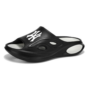 MenS Summer Outdoor Slippers Trendy Brand Soft Sole Comfortable Waterproof Non-Slip Beach Slide Sandals Classic Outdoor Slippers