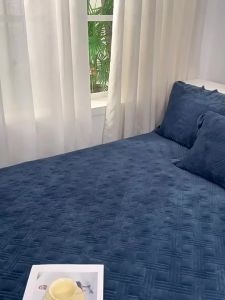 2024 Nắp Giường Nhung Sữa Nắp Kang Lớn Nông Thôn Thảm Trải Giường Chiếu Tatami Chống Trượt Ga Trải Giường Chần Bông Phong Cách Châu Âu