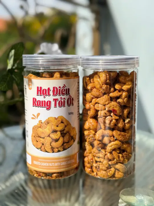Hạt Điều Rang Tỏi Ớt Hũ 500g (Net: 0,400kg) NTFood - Nhất Tín Food