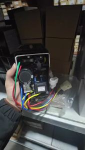 เครื่องกำเนิดไฟฟ้ามืออาชีพ KI-DAVR 95S เครื่องควบคุมแรงดันไฟฟ้าอัตโนมัติ AVR สำหรับ Kipor