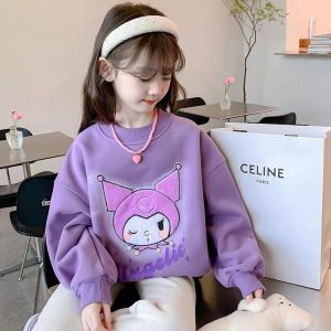 WANDER  เสือผ้าเด็กผู้หญิง ชุดเด็กผู้หญิงอายุ การออกแบบการ์ตูนอย่างมีสไตล์ เสื้อสเวตเตอร์แขนยาวพิมพ์ลาย Kuromi ที่ให้ความอบอุ่นสำหรับเด็กผู้หญิง241019